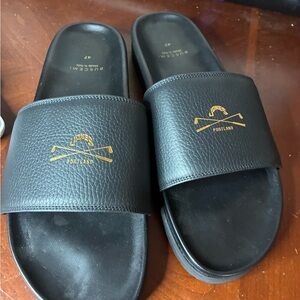 BUSCEMI  SLIDE MONO (NAVY BLUE)  US 13 /  EU 47